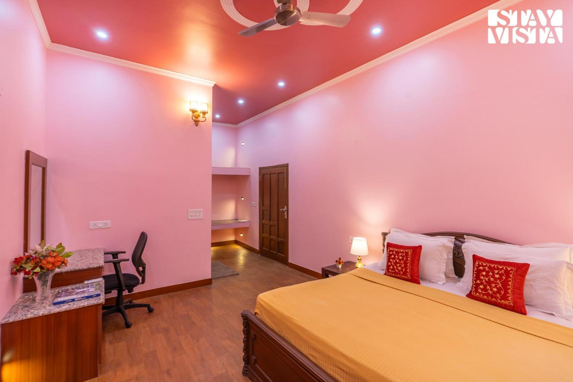 Stayvista At Maple Farms With Pool, Bbq & Bonfire Sohna Bagian luar foto