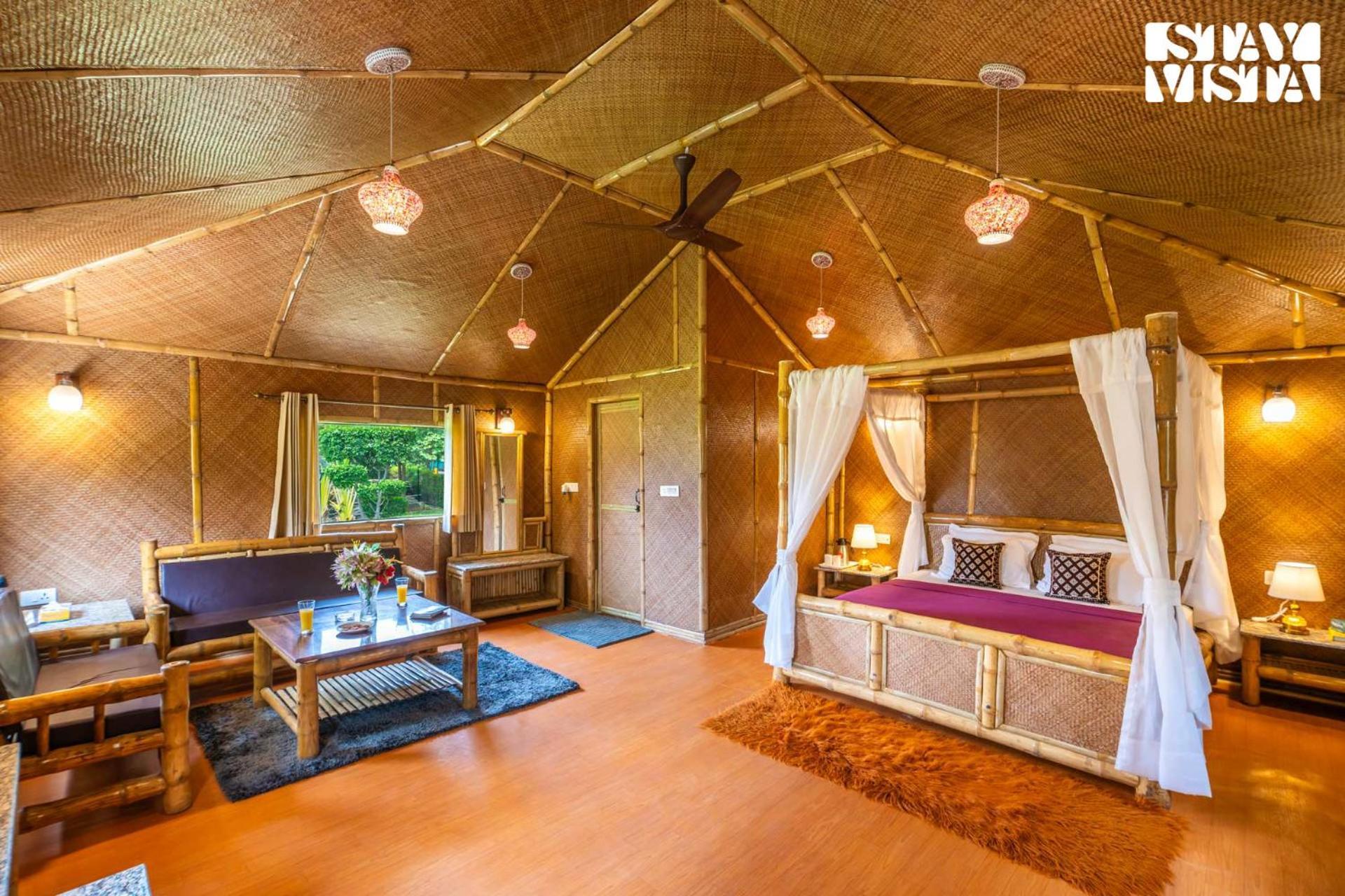 Stayvista At Maple Farms With Pool, Bbq & Bonfire Sohna Bagian luar foto